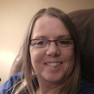 Meet your Posher, Debrah